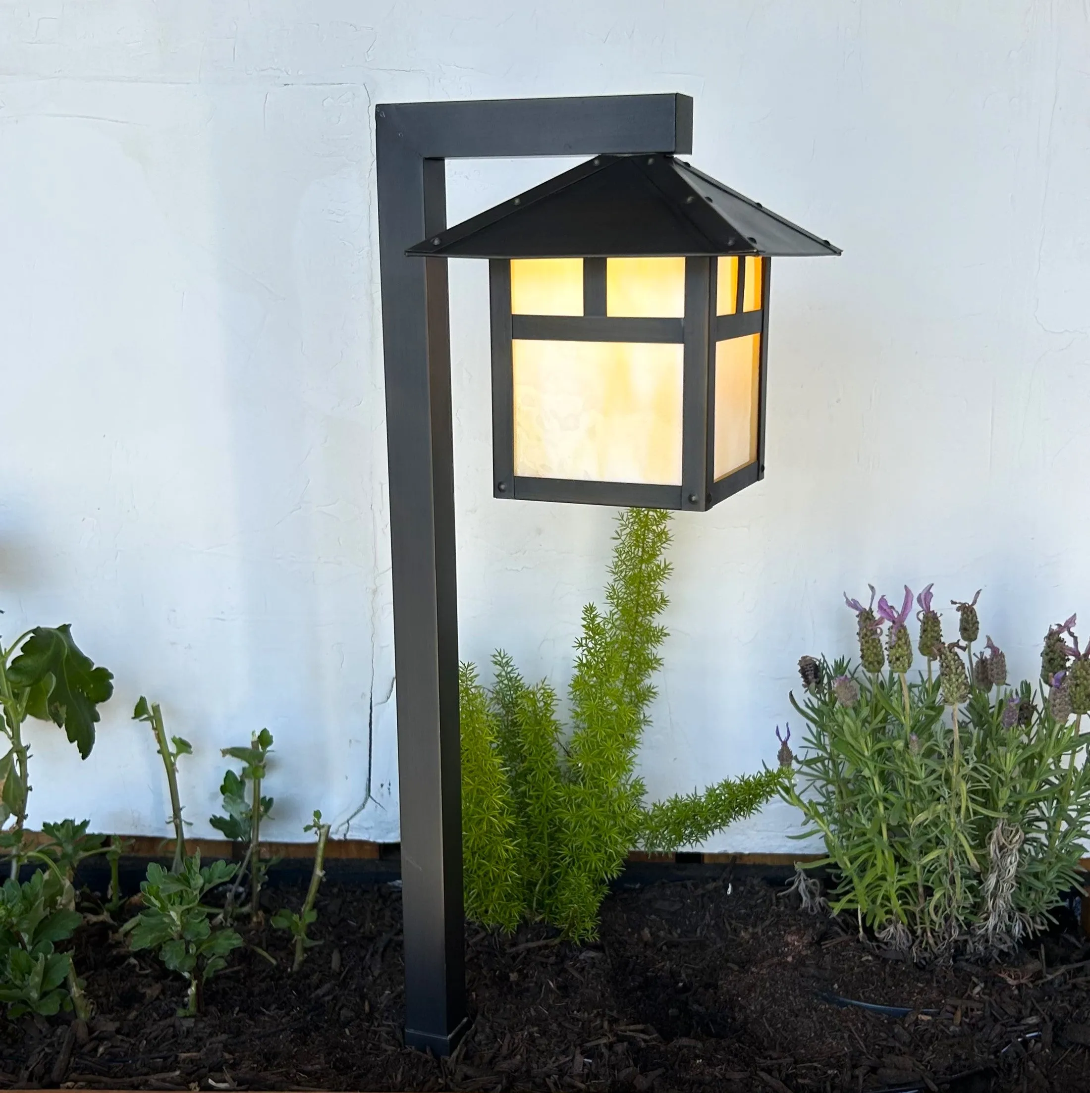 AmiArtisan Solid Brass Craftsman Lantern Pathway Light