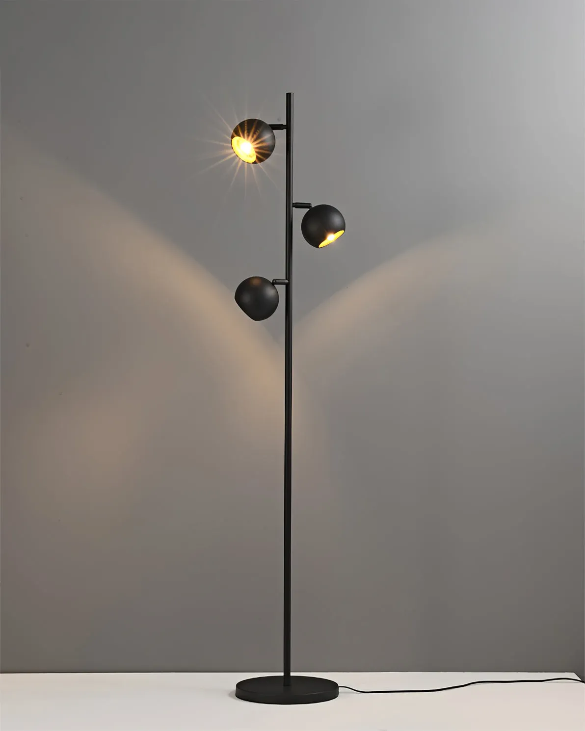 Dakota Floor lamp