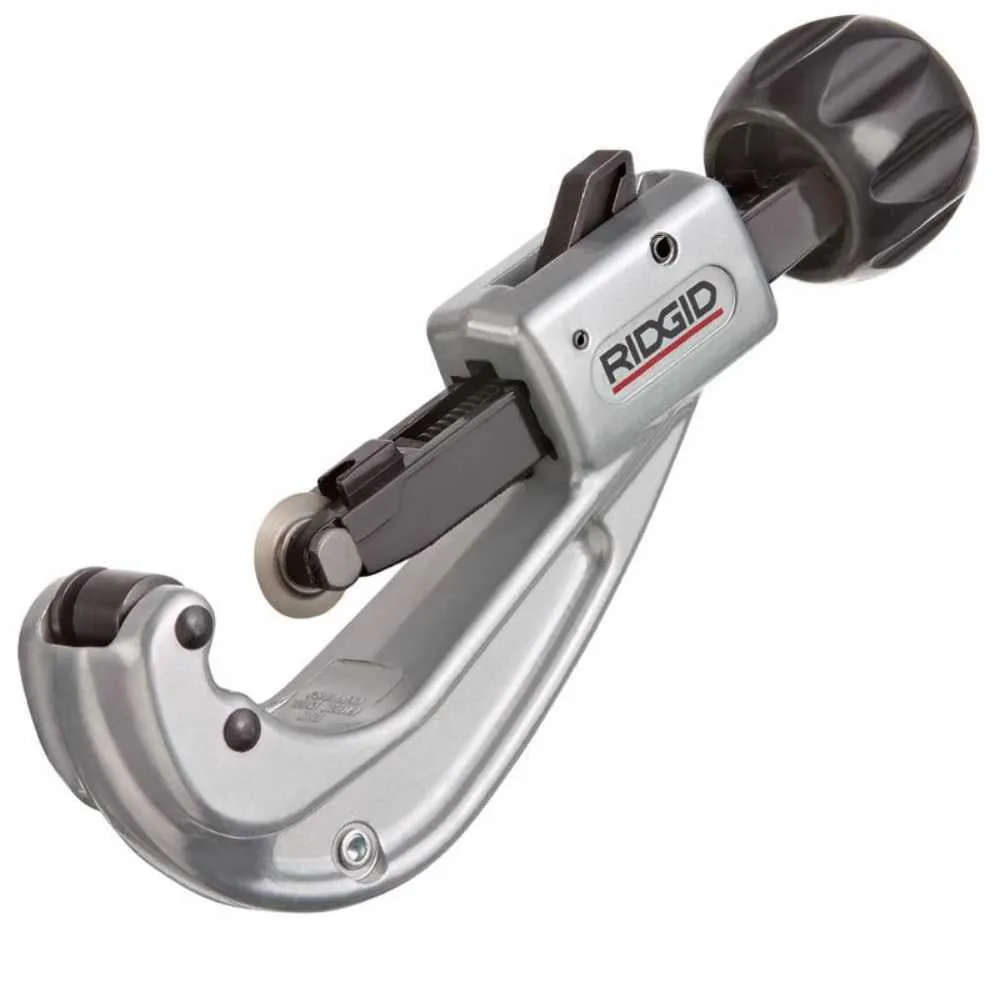 Ridgid 31647 152-P Quick-Acting Tubing Cutter with Wheel for Plastic