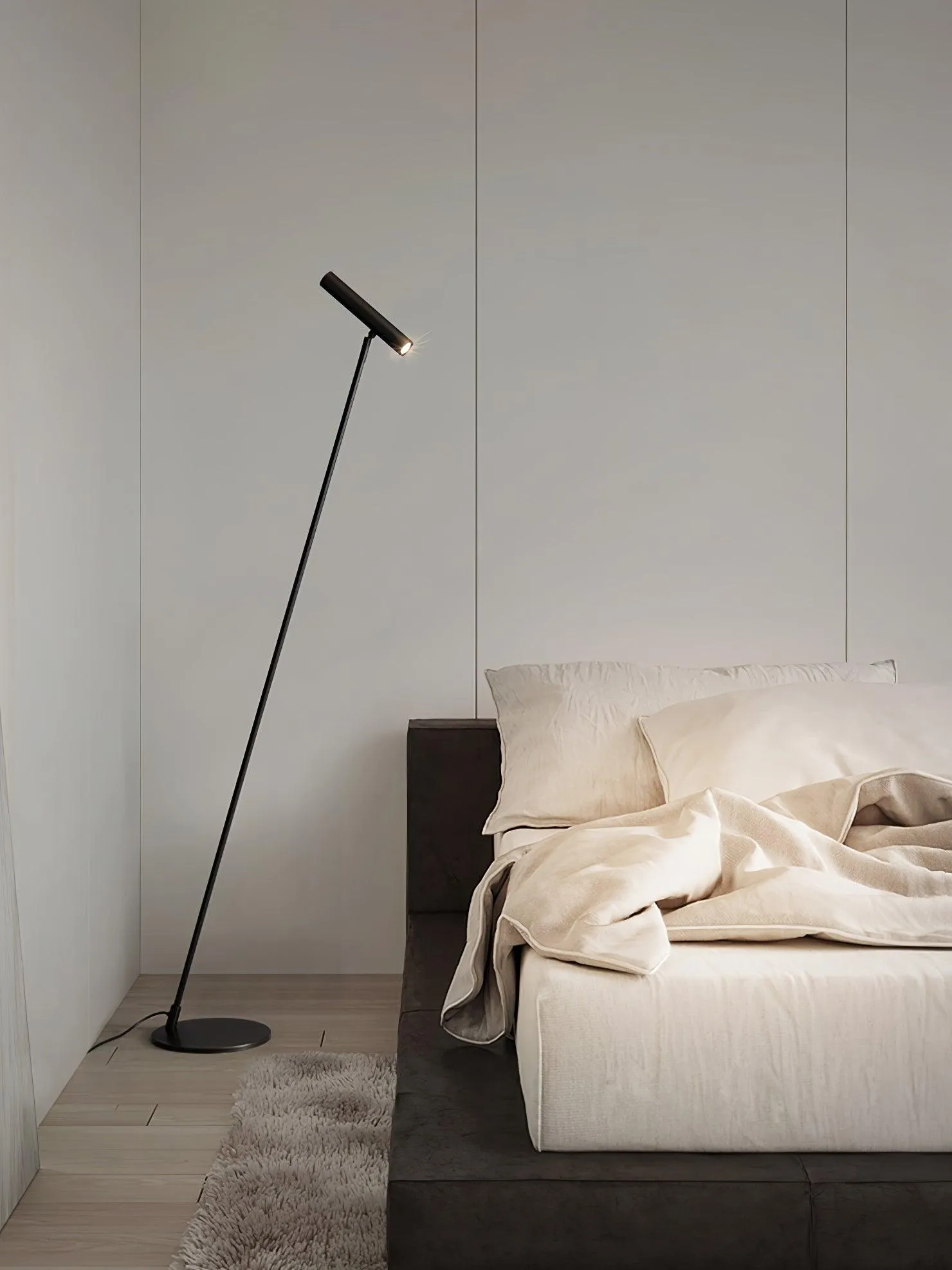 Tom LED Floor Lamp